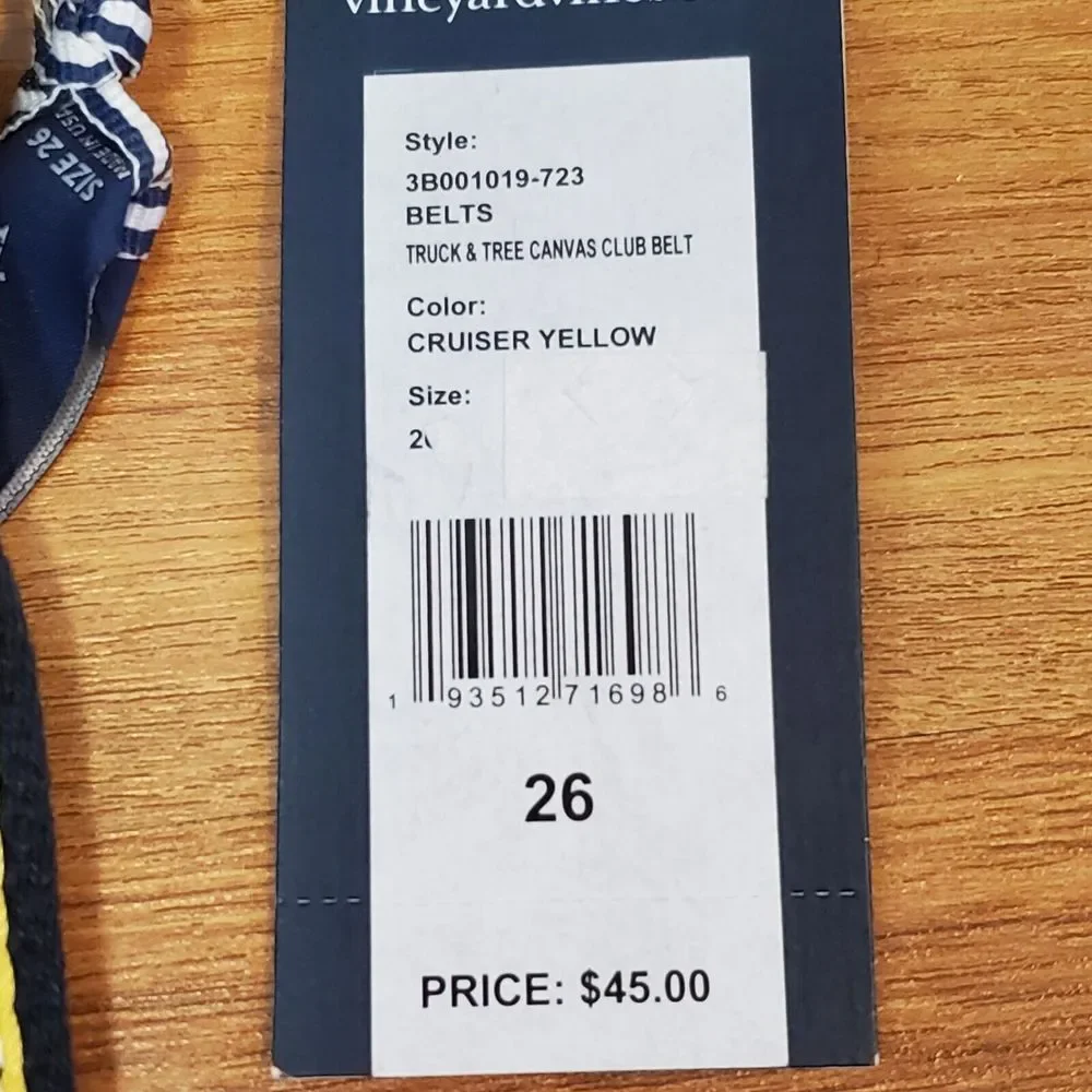 NEW‎ Vineyard Vines Boys Belt Yellow Size 26 Christmas Truck & Tree Canvas Club